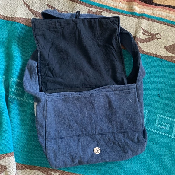 Ganesh Himal Fair Trade Messenger Bag Navy - Picture 4 of 8